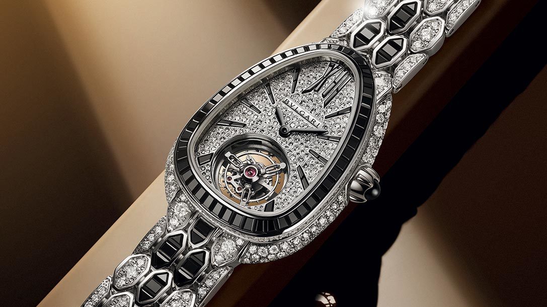 Serpenti Seduttori Tourbillon : la beauté à fleur de peau￼ Bvlgari