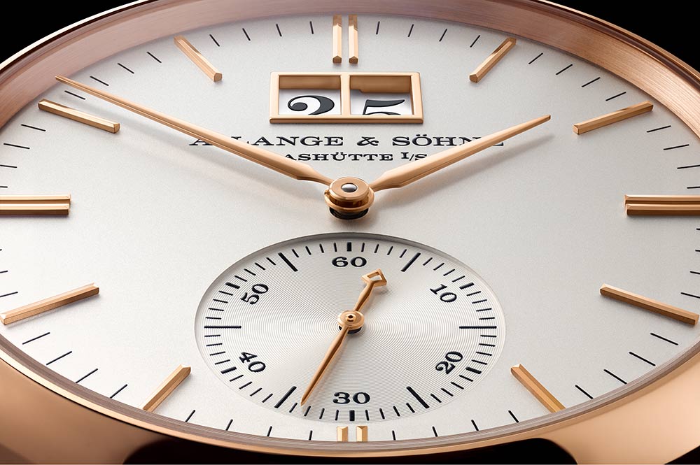 lange sohne saxonia outsize date closeup